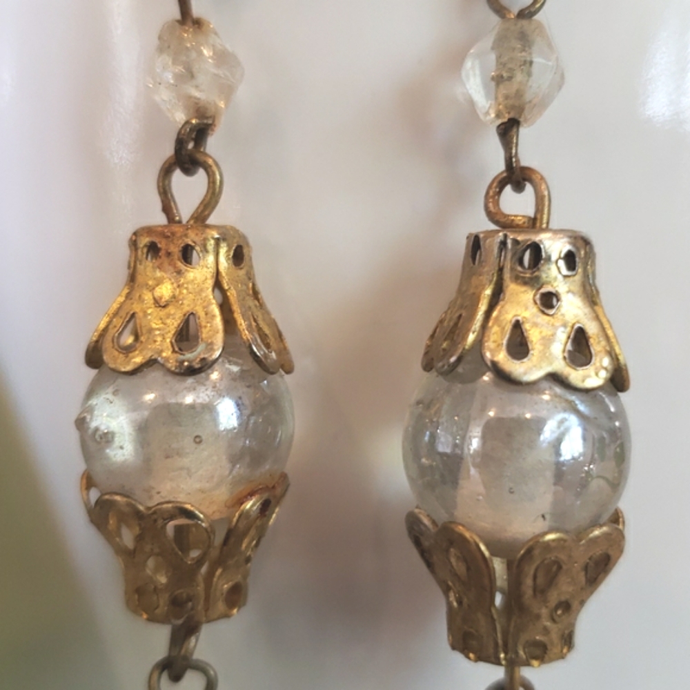 Vintage Gold Brass Chain Tassel Earrings • Marble Bead • Boho Statement Dangles - Picture 3 of 7